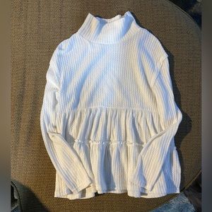 Worn once Altar’d state turtleneck. Soft material and cotton